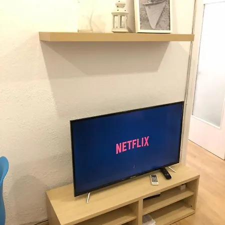 Apartment New! In Sarria Near Metro *