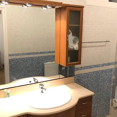 New! In Sarria Near Metro Appartamento