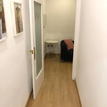 New! In Sarria Near Metro